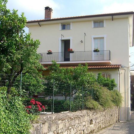 3 bedrooms appartement with enclosed garden&wifi at Ceraso Buitenkant foto